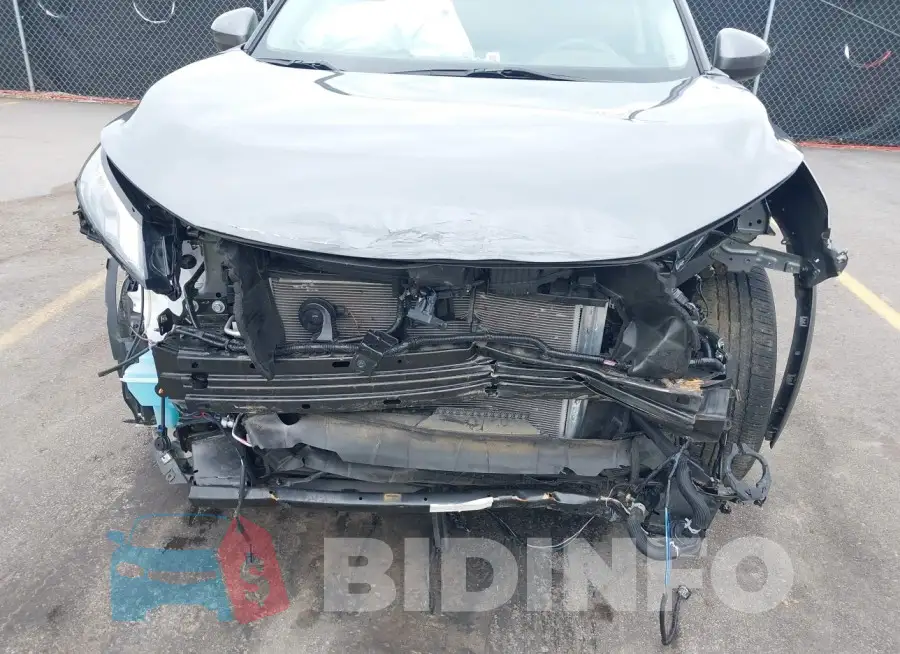 5N1BT3BA8PC773083 Photo# 6