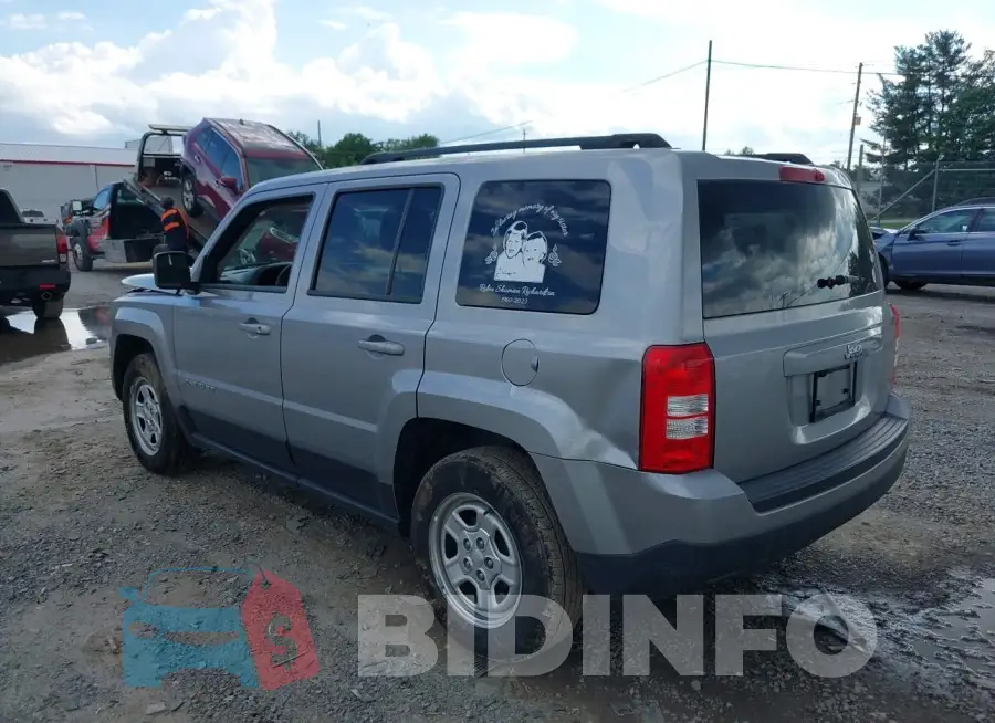 1C4NJPBB6FD317955 Photo# 3