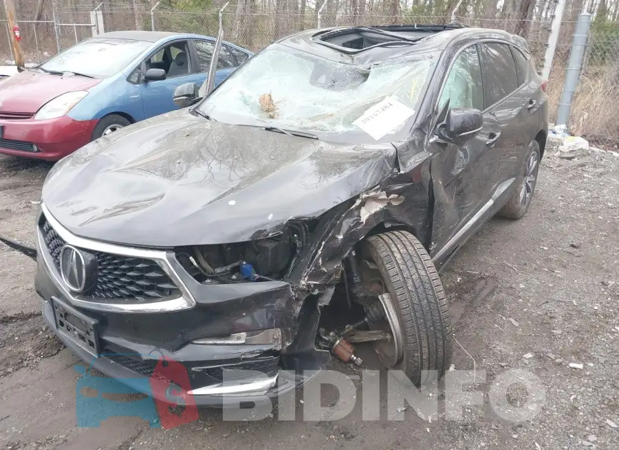 5J8TC2H5XML039684 Photo# 2