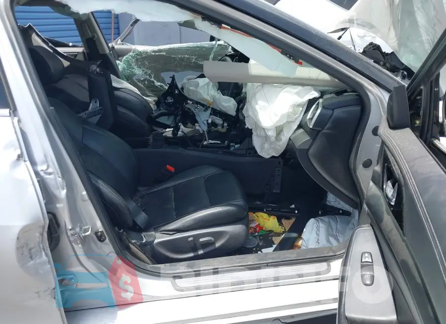 1N4AA6CV2NC502015 Photo# 5