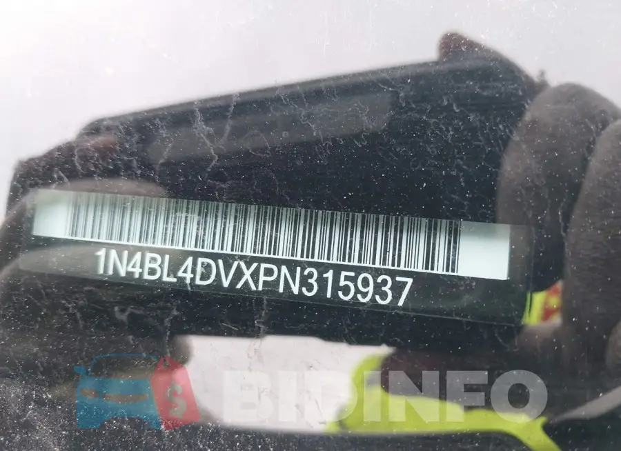 1N4BL4DVXPN315937 Photo# 9