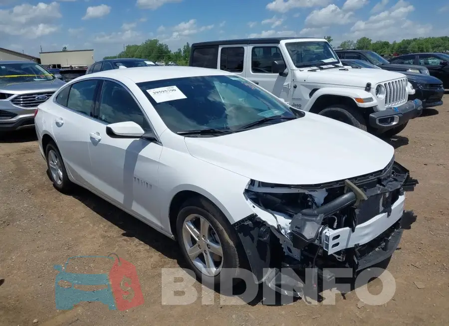 1G1ZD5ST3RF139882 Photo# 1