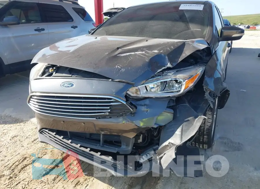 1FADP3J26FL287632 Photo# 6