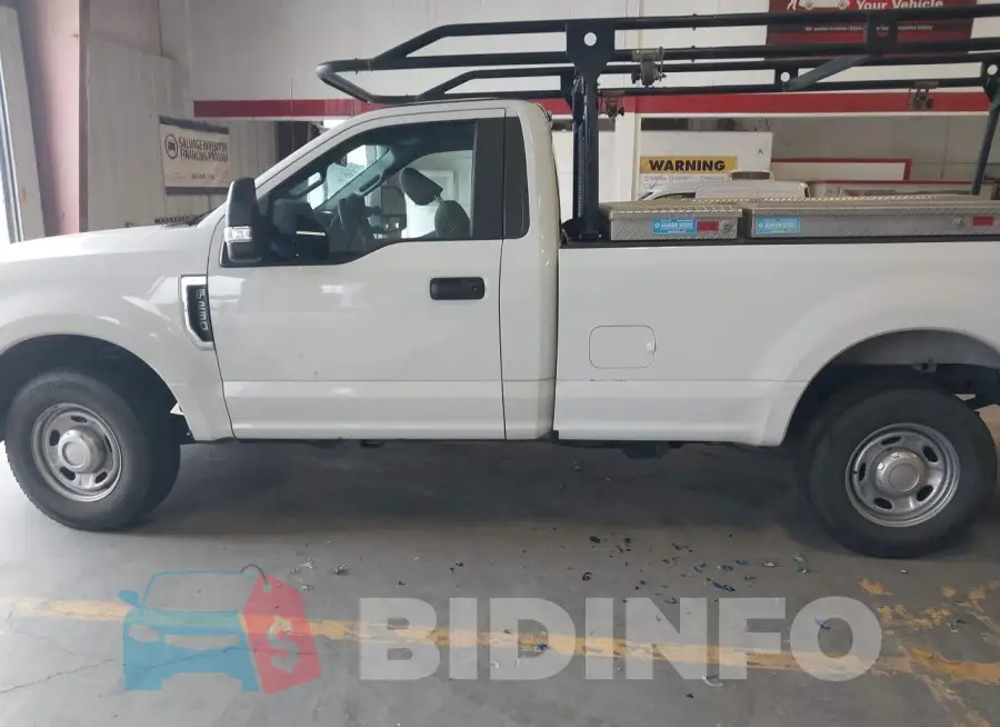 1FTBF2A60JEC83011 Photo# 14
