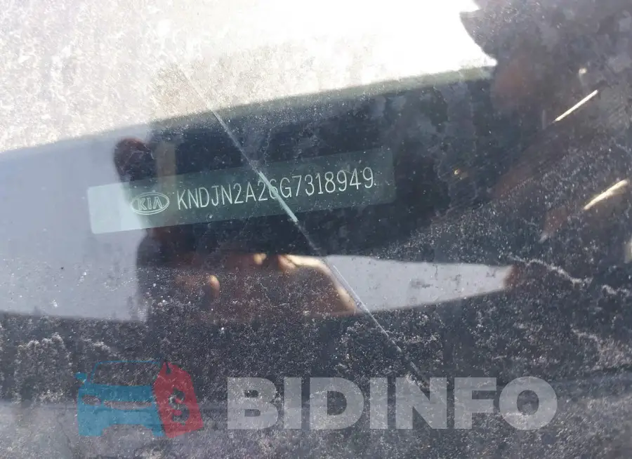 KNDJN2A26G7318949 Photo# 9