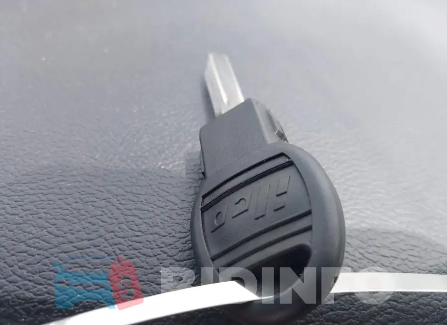 2C4RDGCG8HR735761 Photo# 11