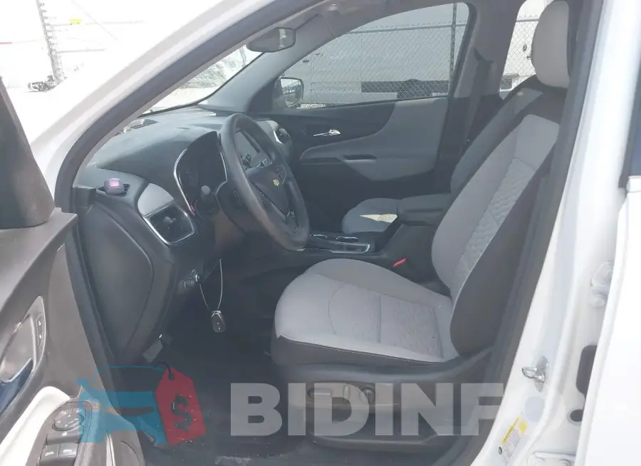 2GNAXTEV8L6173659 Photo# 5