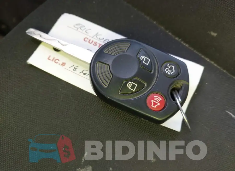 1FADP3K24JL309621 Photo# 11