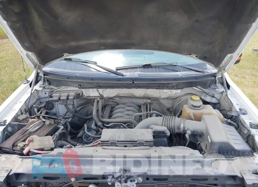 1FTNF1CF5EKE17815 Photo# 10