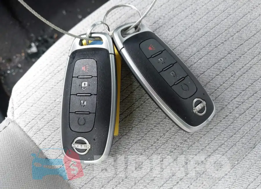 5N1BT3BA9PC772976 Photo# 11