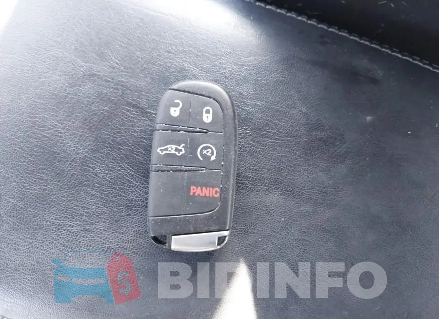 2C3CDXBG9MH532146 Photo# 11