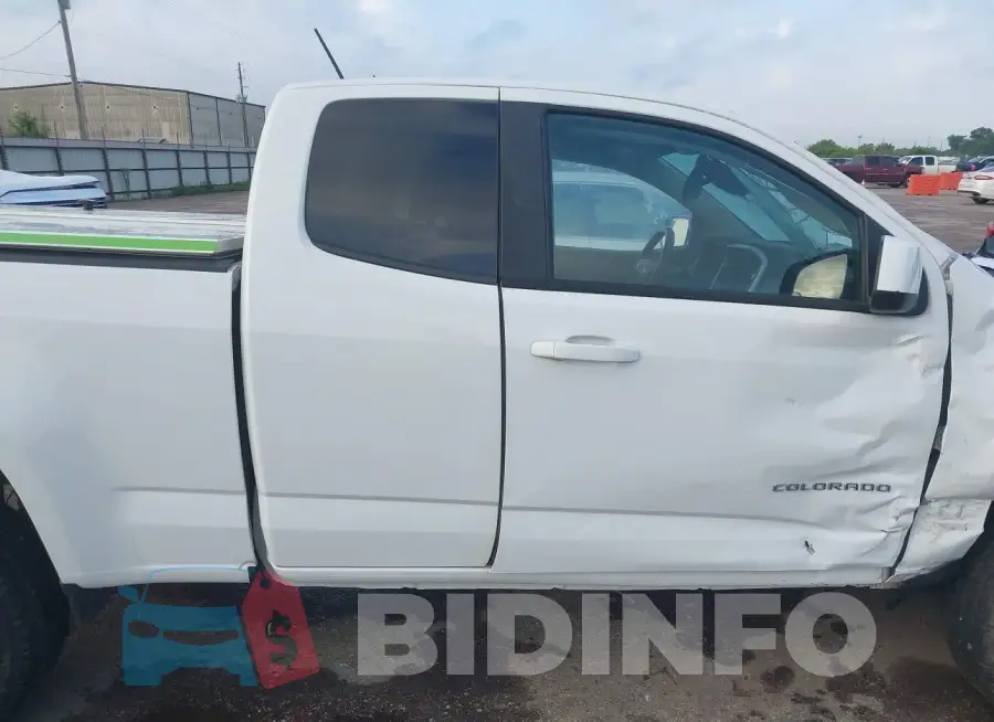 1GCHSCEA6M1254733 Photo# 13
