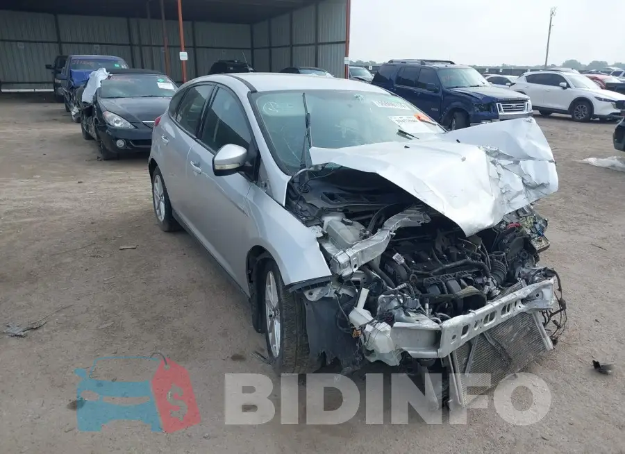1FADP3K24GL252832 Photo# 1