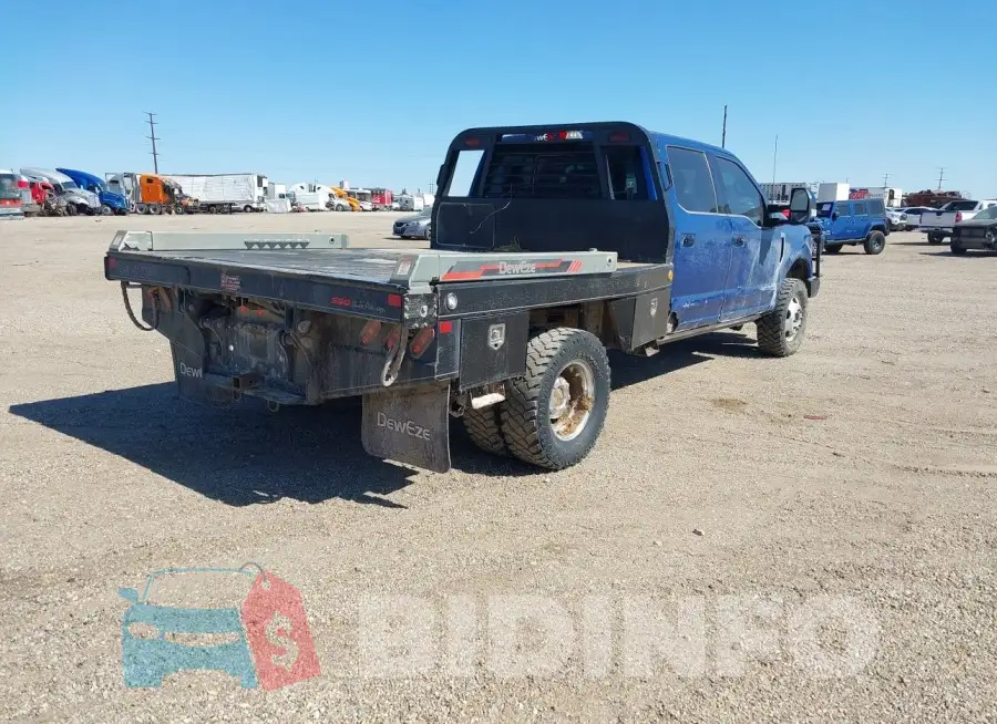 1FT8W3DT2NED32409 Photo# 4