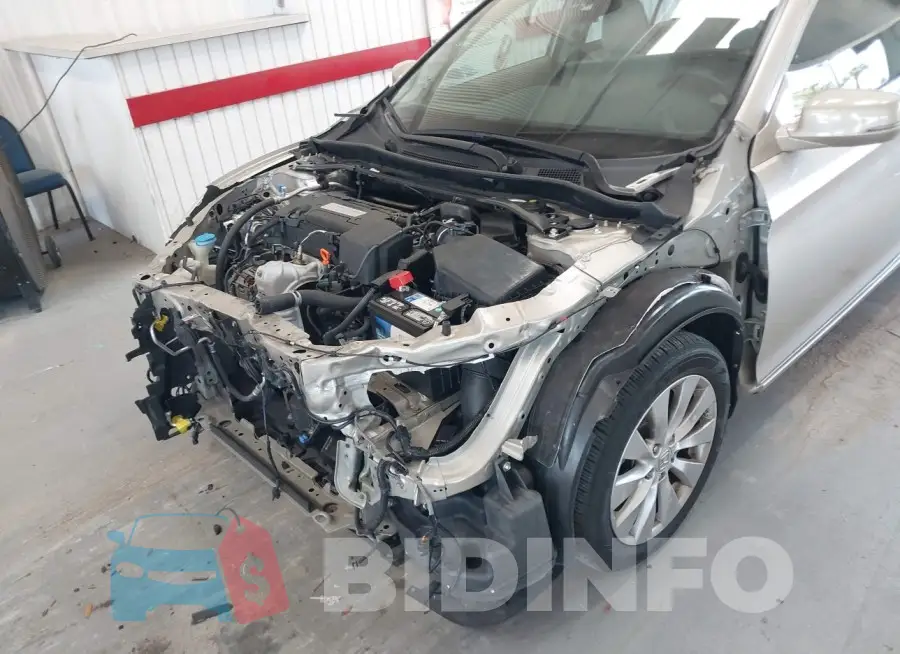 1HGCR2F74EA290782 Photo# 6