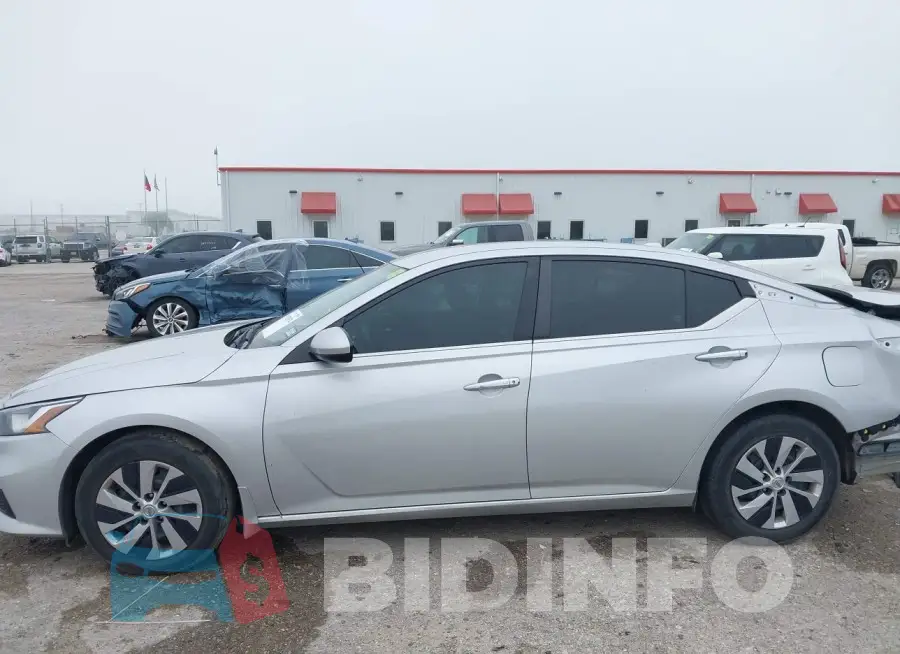 1N4BL4BV5LC115086 Photo# 14