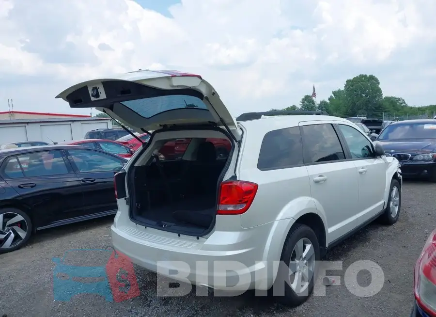 3C4PDCAB9ET135153 Photo# 4