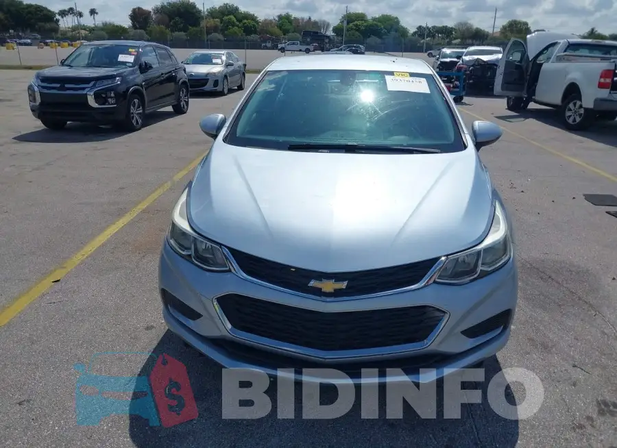 1G1BC5SM3J7122253 Photo# 12