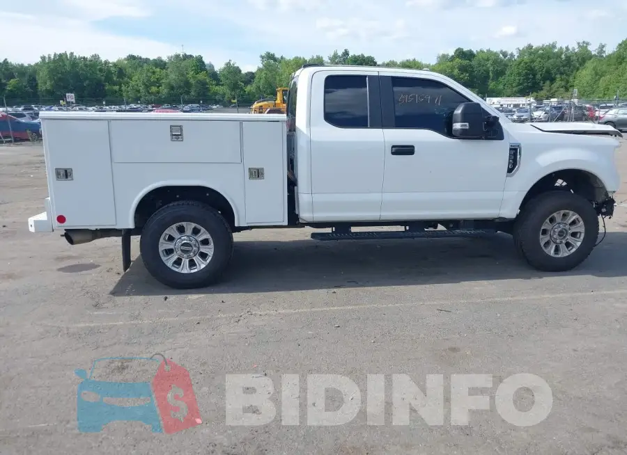 1FT8X3BN8NED62452 Photo# 14