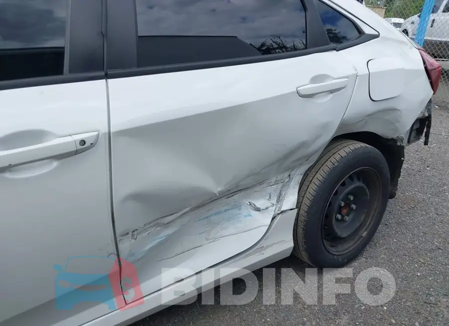 19XFC2F60LE201501 Photo# 6