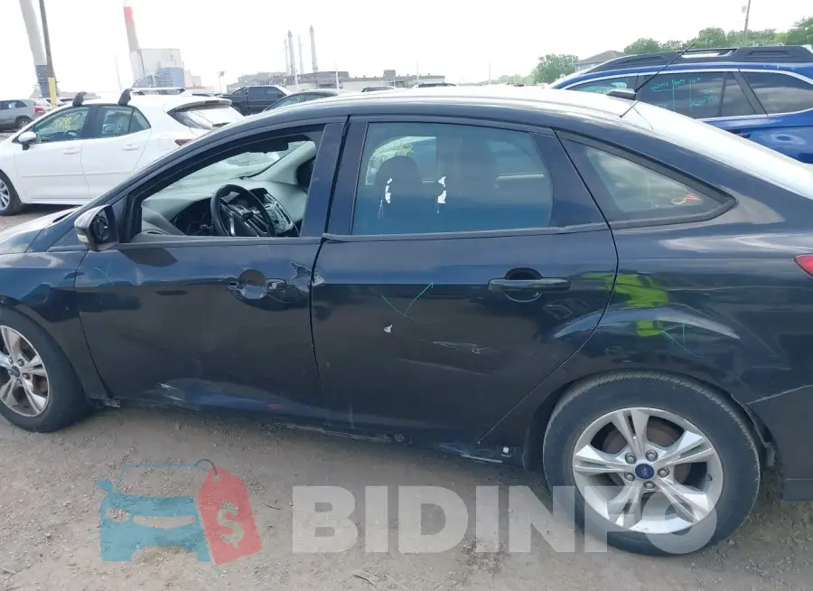 1FADP3F22EL301288 Photo# 6