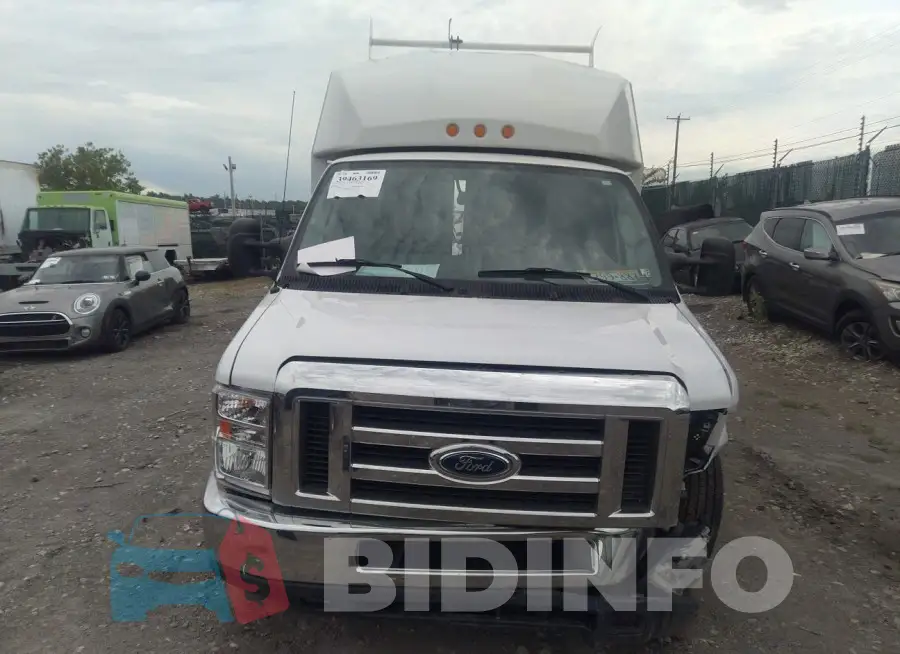 1FDWE3F61KDC43221 Photo# 11