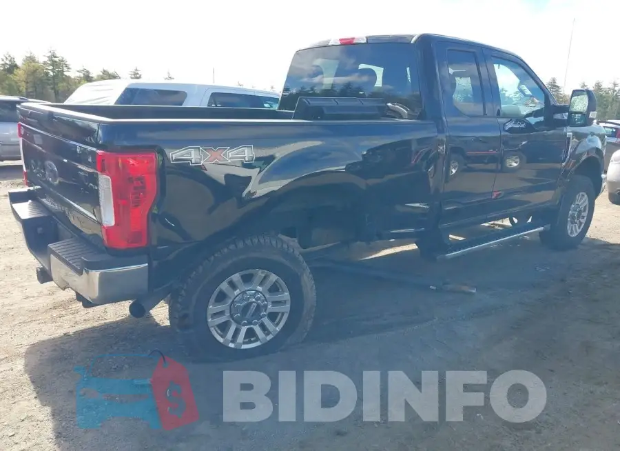 1FT7X2B62KEC72434 Photo# 6
