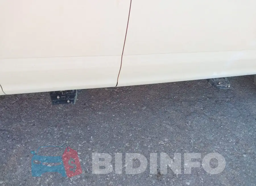 1FTFX1E53JKE26139 Photo# 6