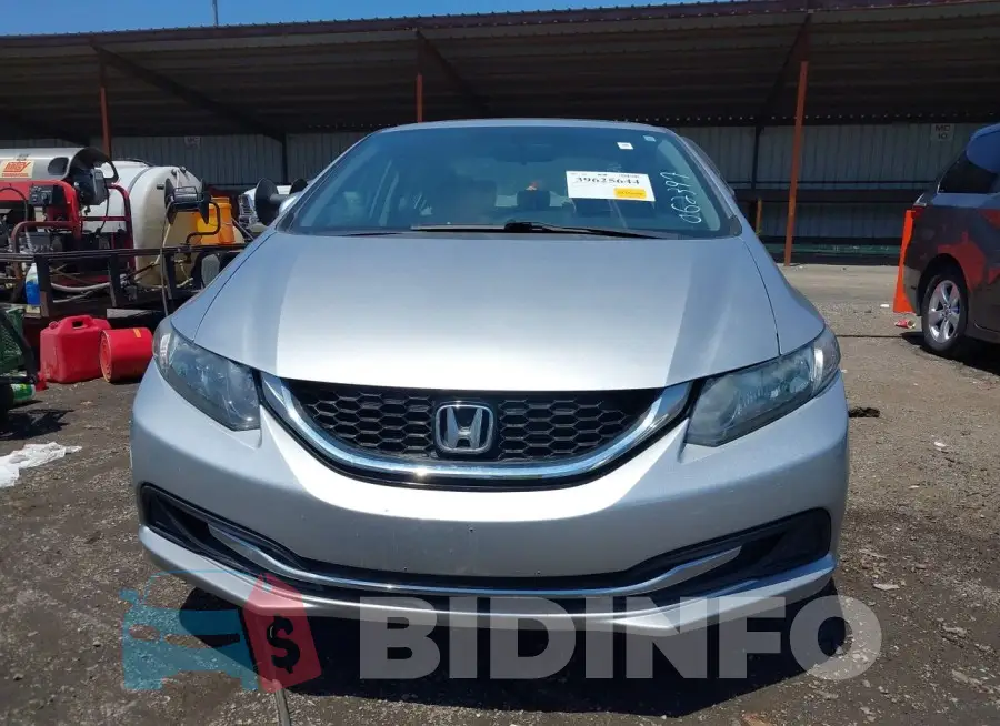 19XFB2F82FE062397 Photo# 11