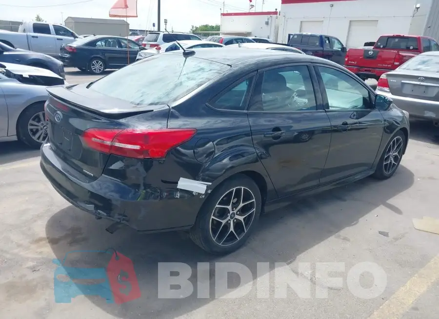 1FADP3F2XFL293913 Photo# 4