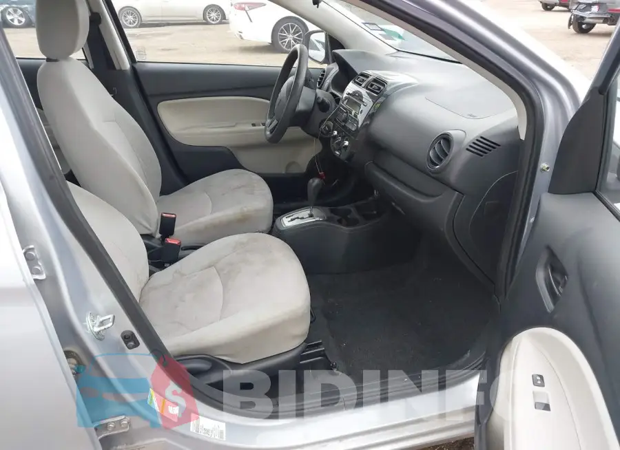 ML32F3FJ3HHF06997 Photo# 5