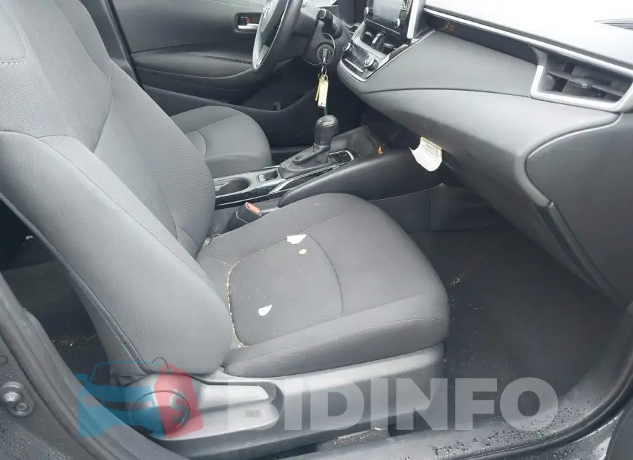 5YFEPRAE0LP071810 Photo# 5