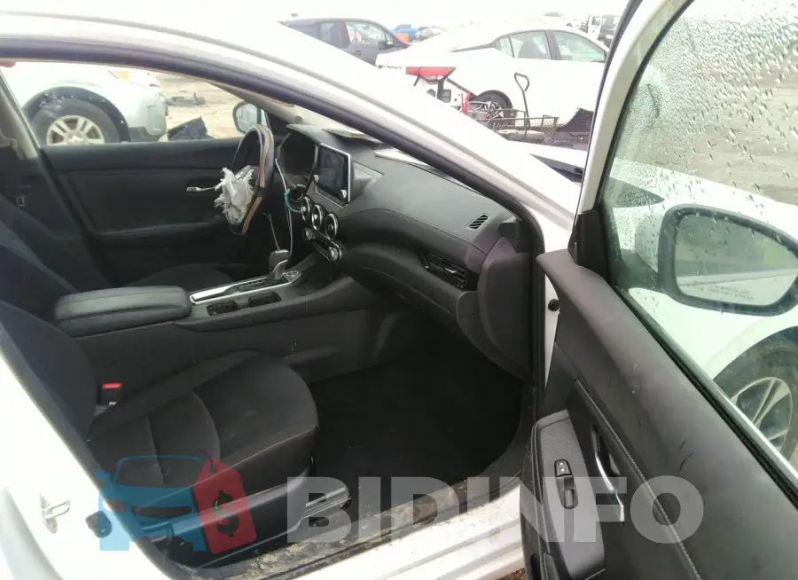 3N1AB8CV0PY254184 Photo# 5