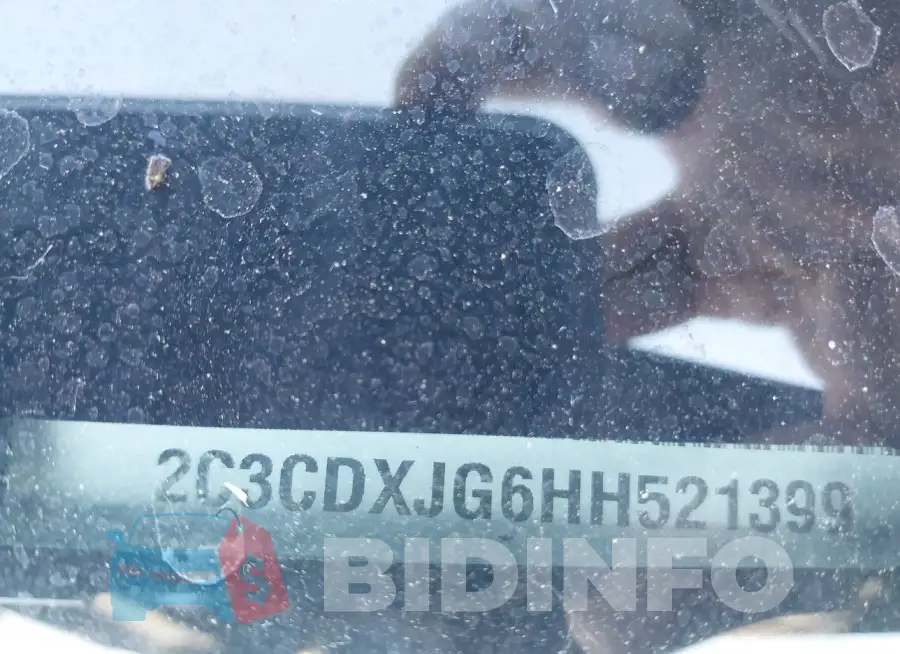 2C3CDXJG6HH521399 Photo# 9