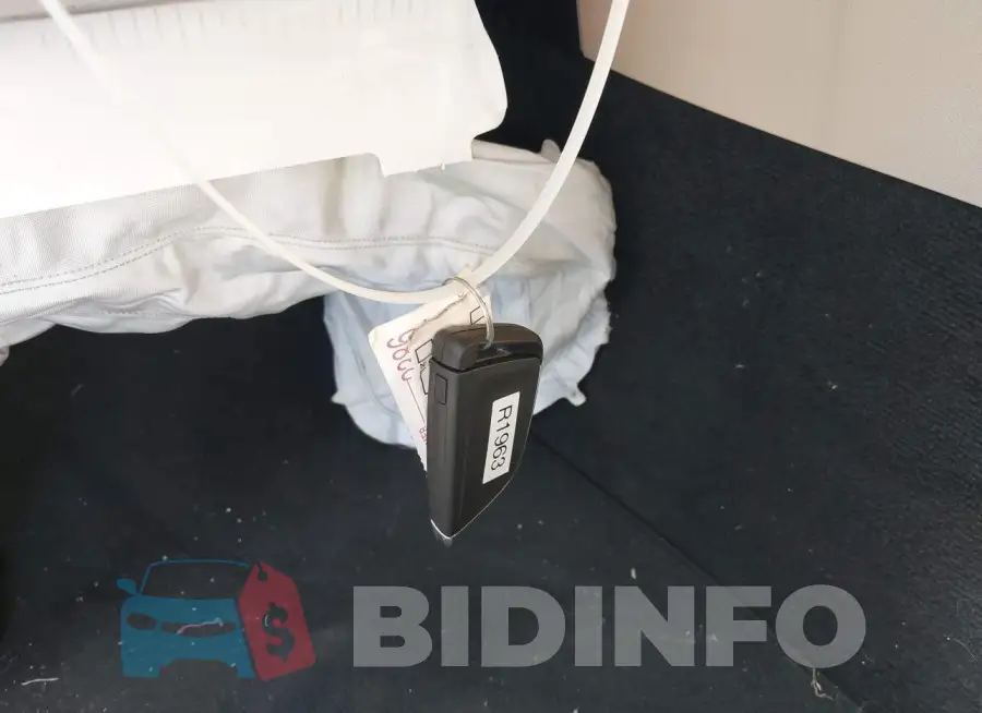 3MW69FF07R8E18162 Photo# 11