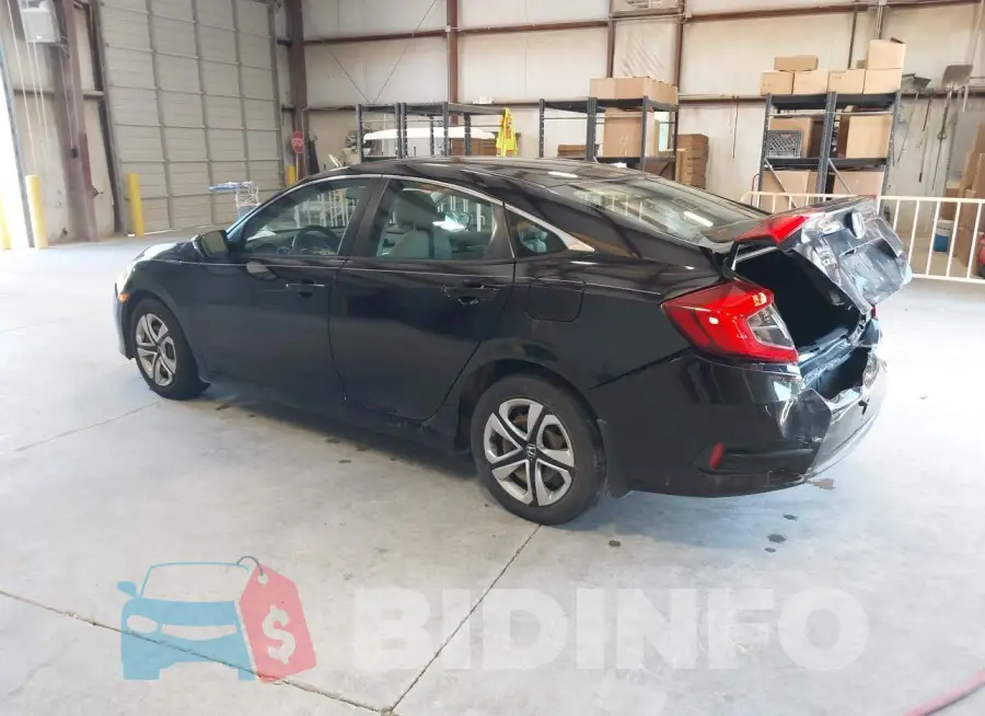 19XFC2F57GE041839 Photo# 3