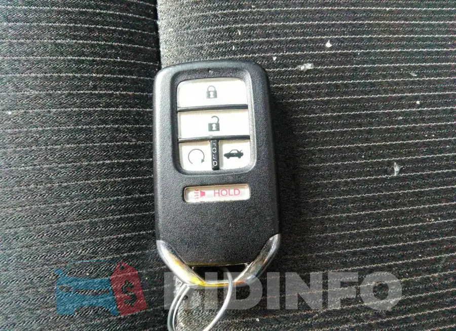 1HGCV2F32LA015613 Photo# 11
