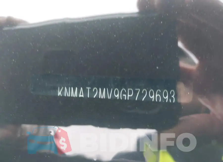 KNMAT2MV9GP729693 Photo# 9
