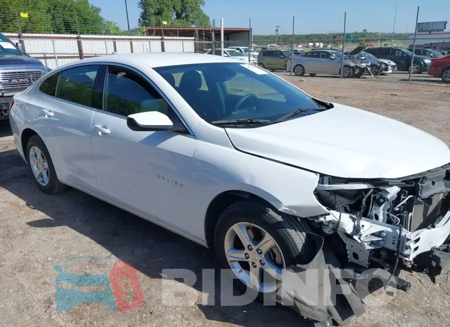 1G1ZD5ST8PF166105 Photo# 14