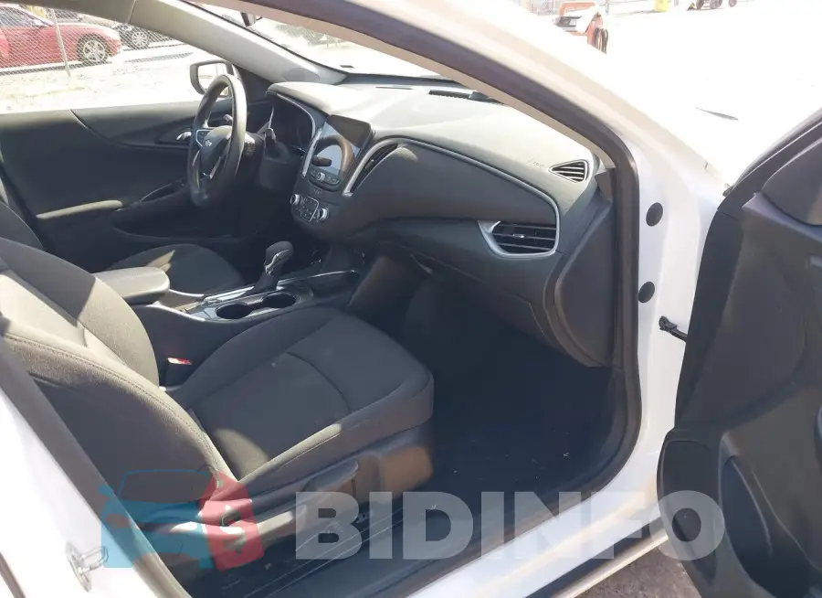1G1ZD5ST8PF166105 Photo# 5