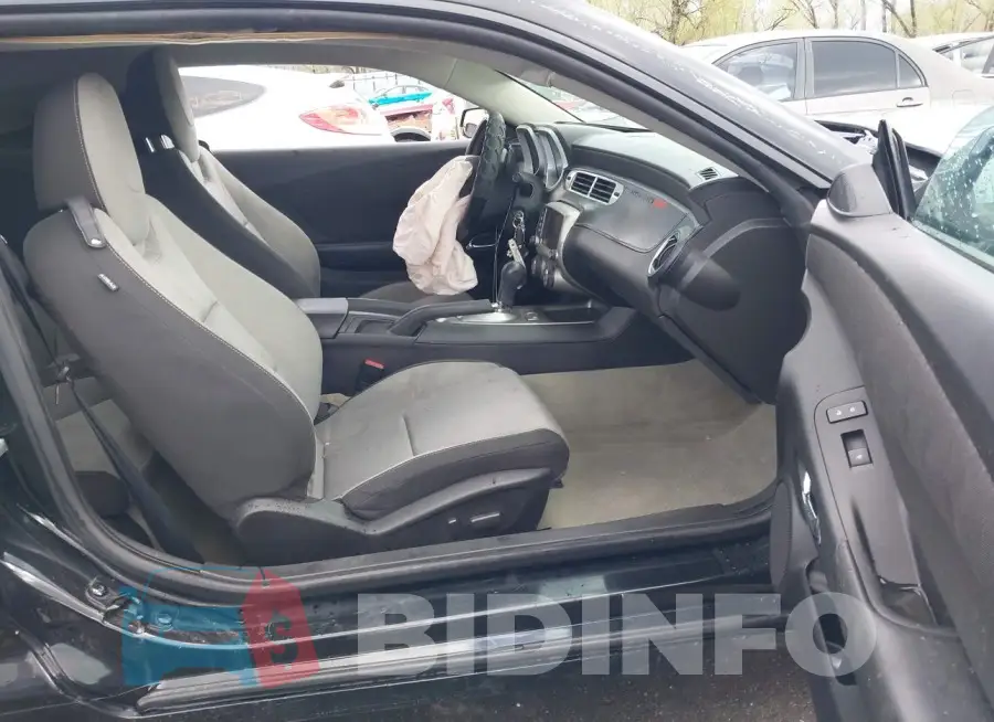 2G1FD1E37F9112065 Photo# 5
