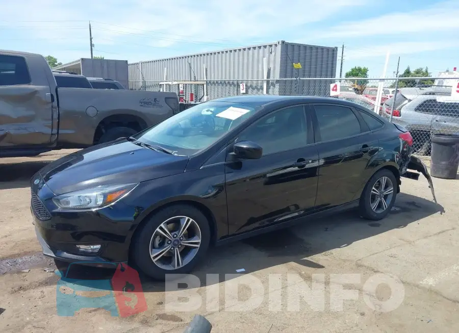 1FADP3FE2JL205732 Photo# 2