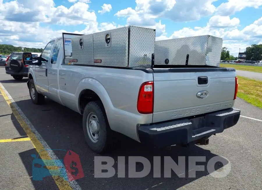 1FT7X2A61EEB03172 Photo# 3
