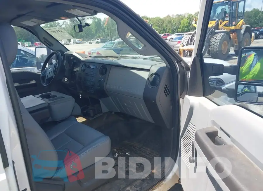 1FT7X2A66EEB68910 Photo# 5