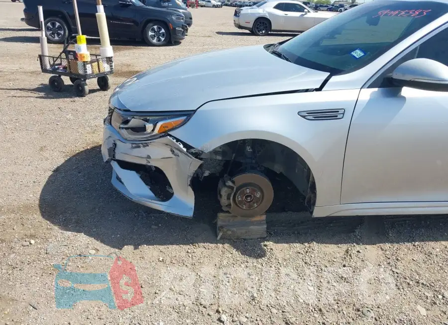 5XXGT4L38KG310577 Photo# 6