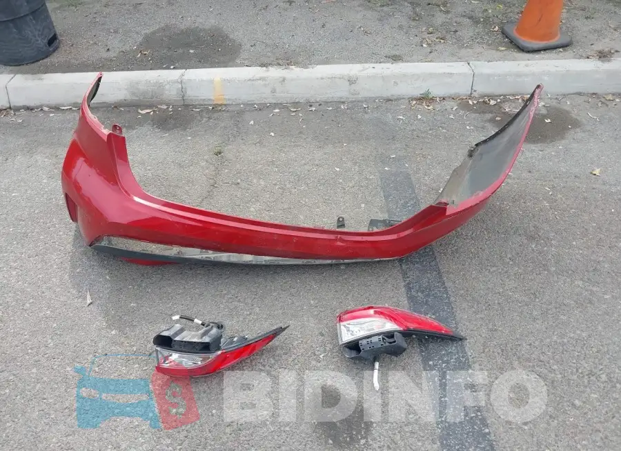 5YFEPRAE0LP032134 Photo# 12