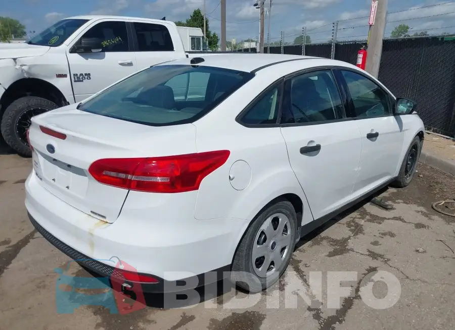 1FADP3E22GL259970 Photo# 4