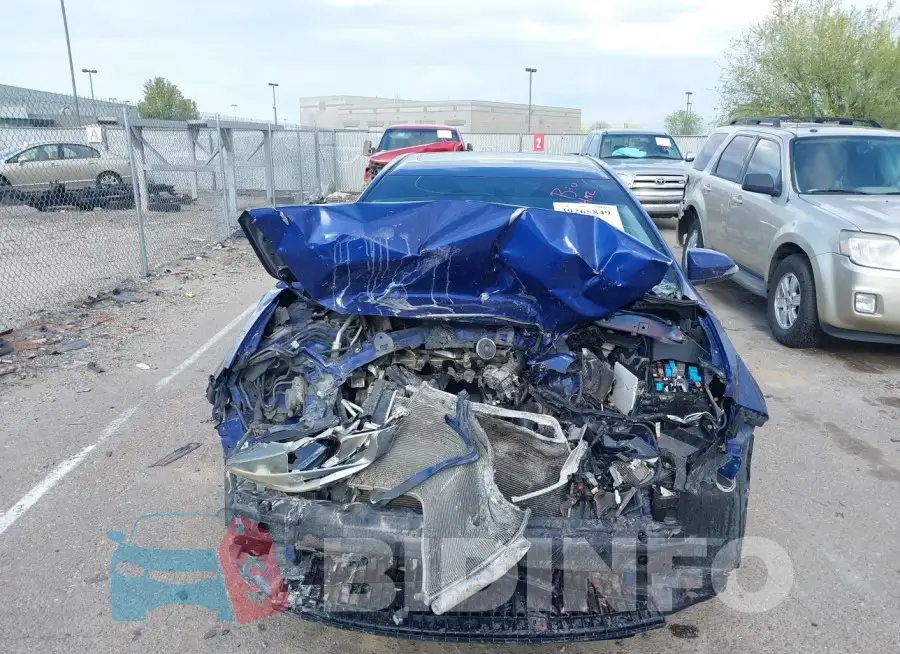 2T1BURHEXFC400888 Photo# 12