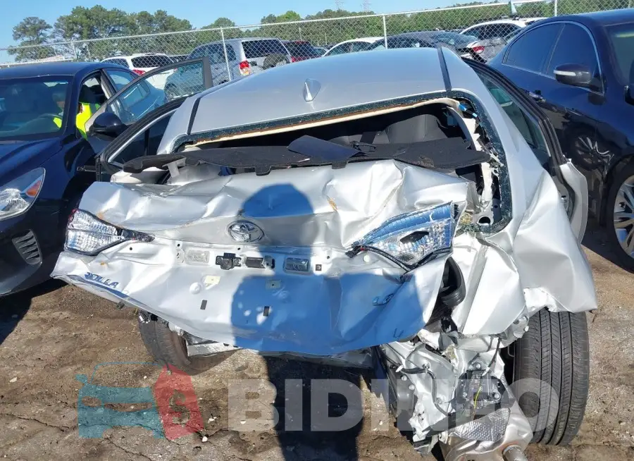 5YFB4MDE8RP102708 Photo# 16