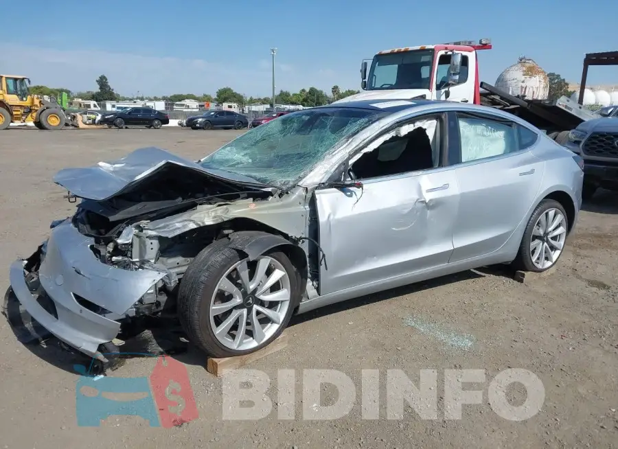 5YJ3E1EB7JF069351 Photo# 2